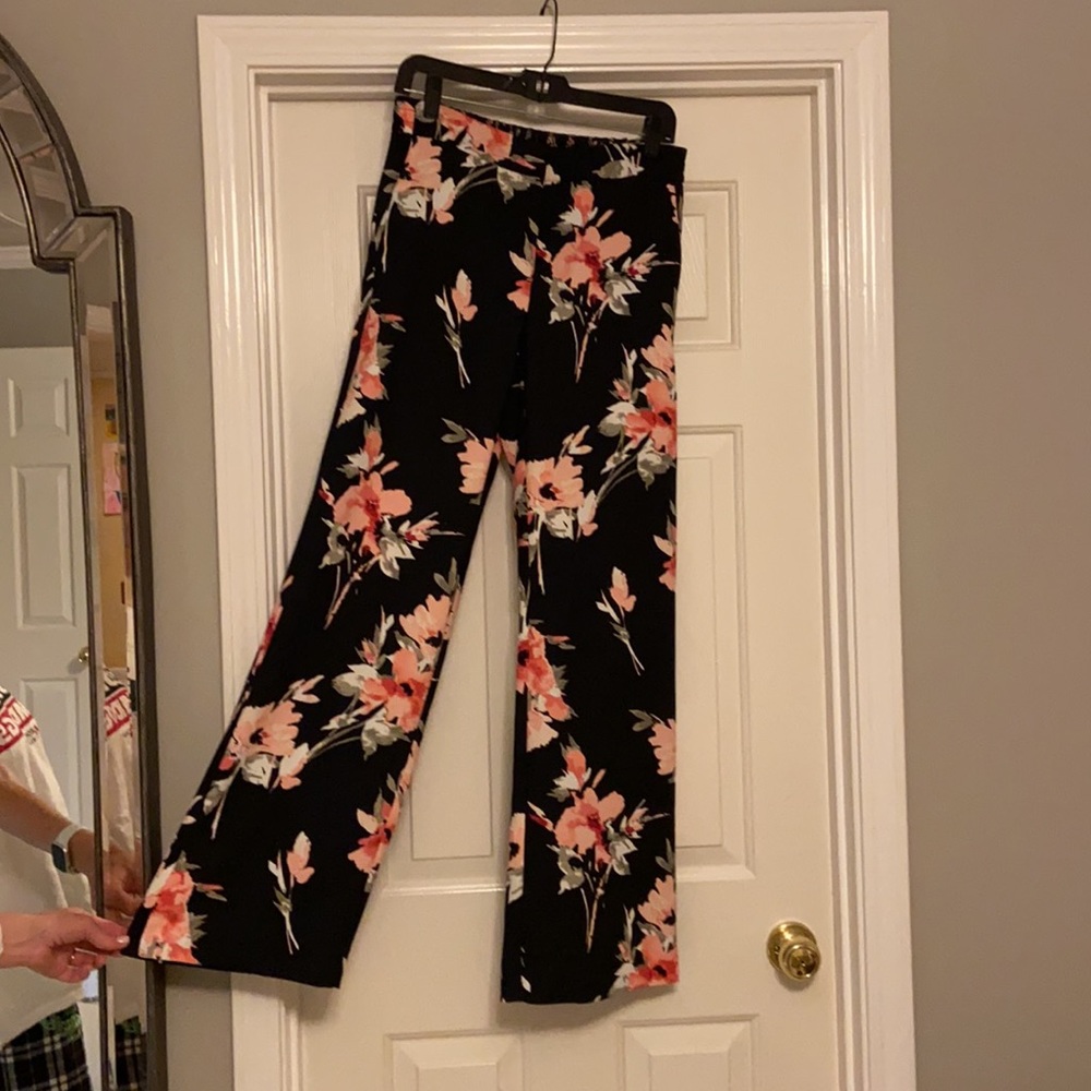 White House Black Market pants